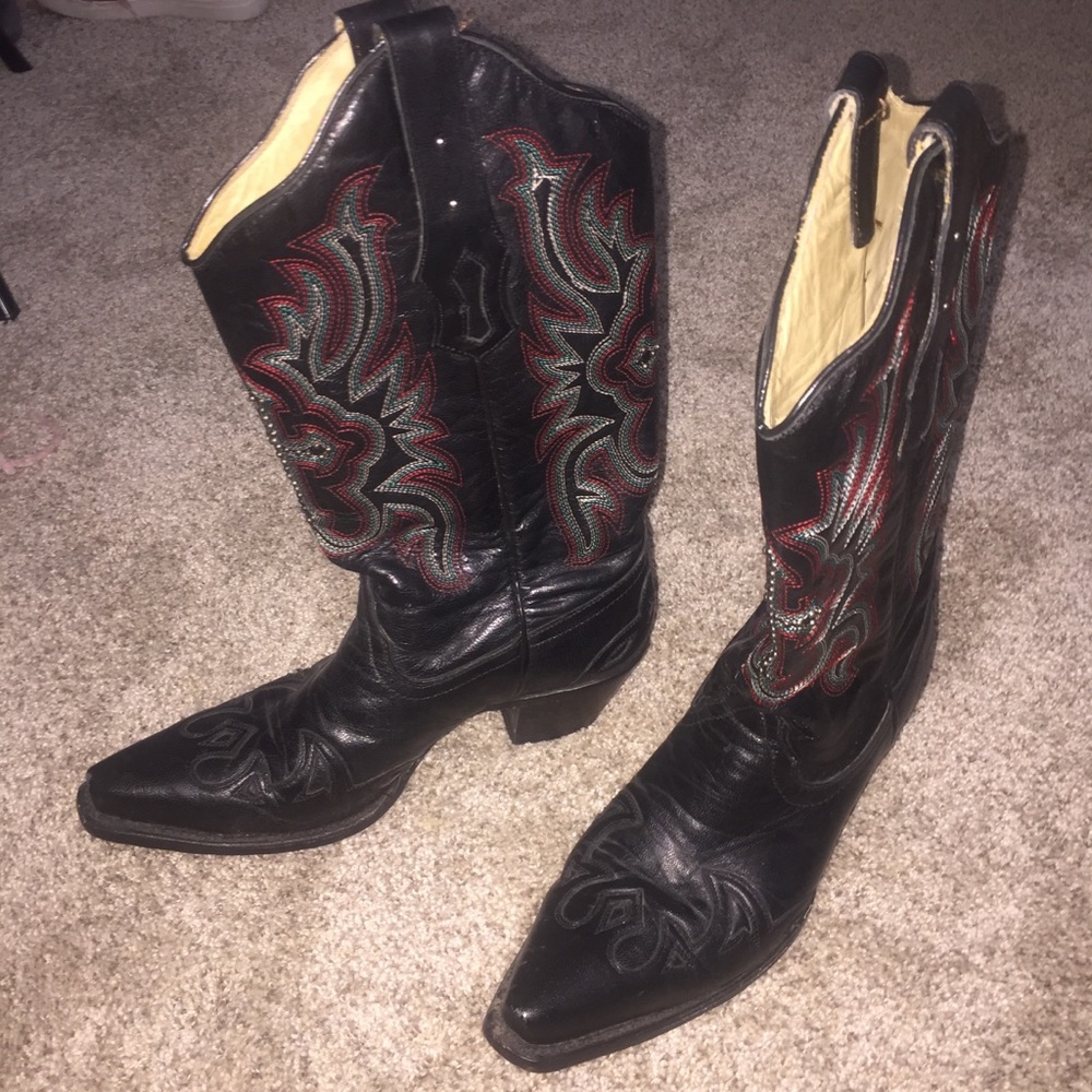 Lightly Worn Black Corral Boots